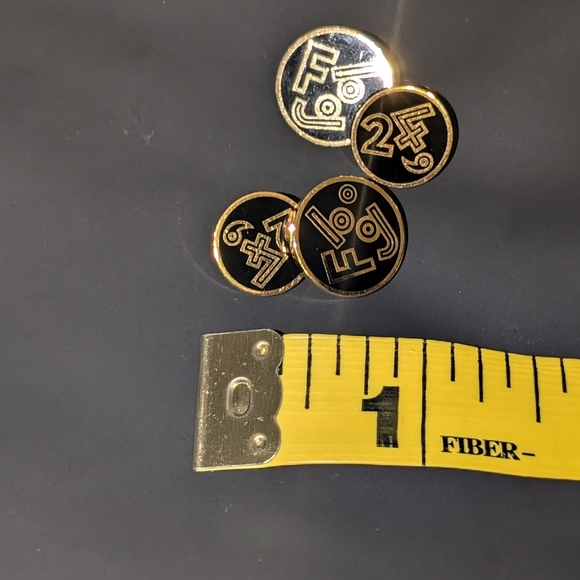 Vintage Hermès 1989 Cufflinks Gold Tone and Black - Picture 8 of 9